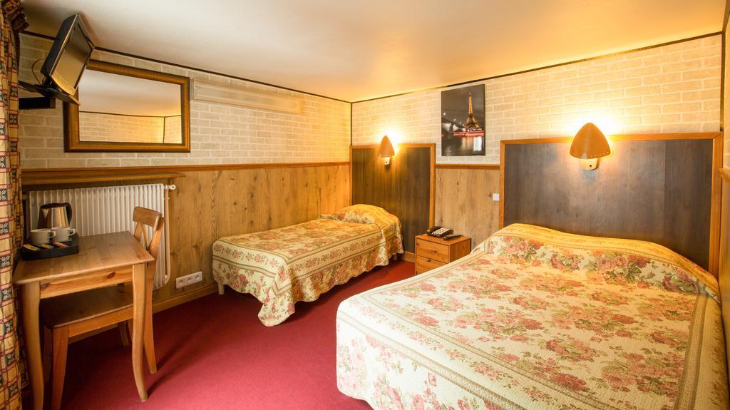Hotel Fiat Paříž Exteriér fotografie