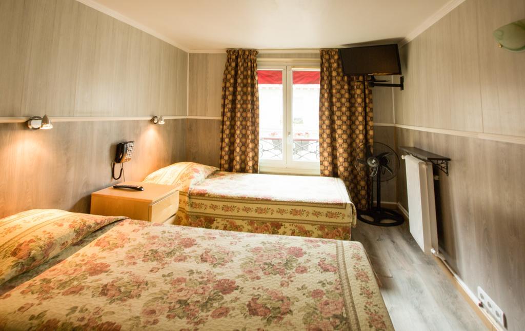 Hotel Fiat Paříž Exteriér fotografie