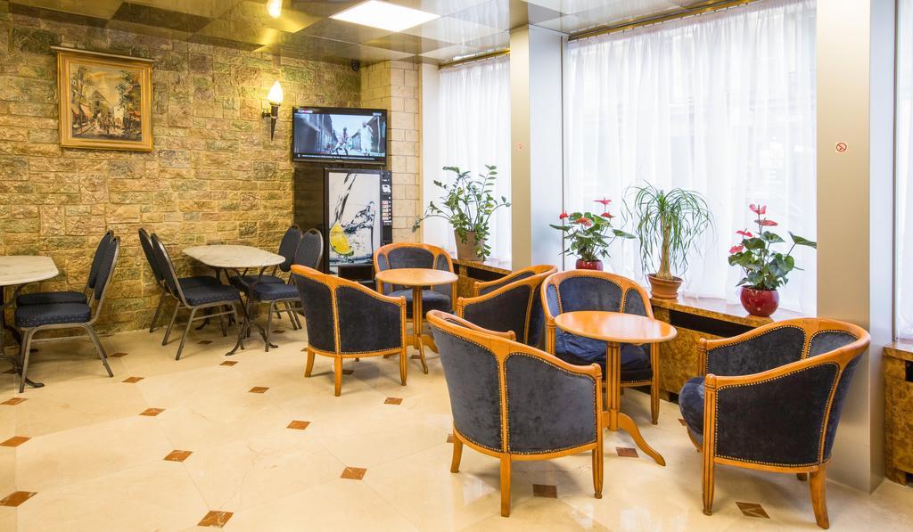 Hotel Fiat Paříž Exteriér fotografie