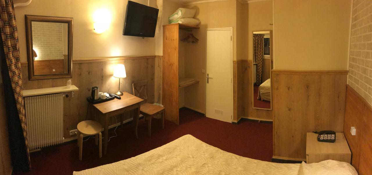 Hotel Fiat Paříž Exteriér fotografie