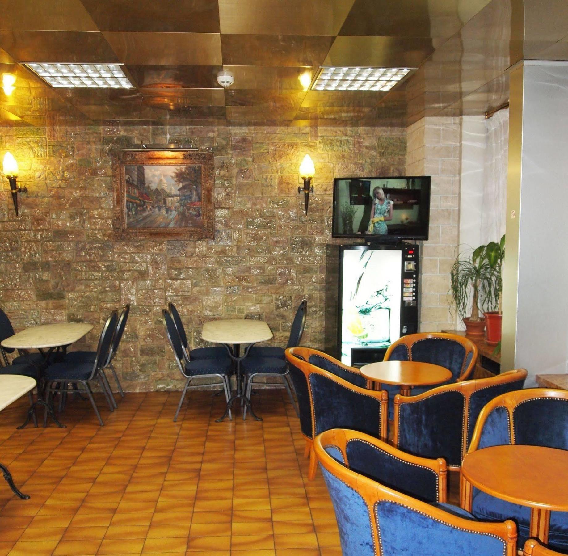 Hotel Fiat Paříž Exteriér fotografie